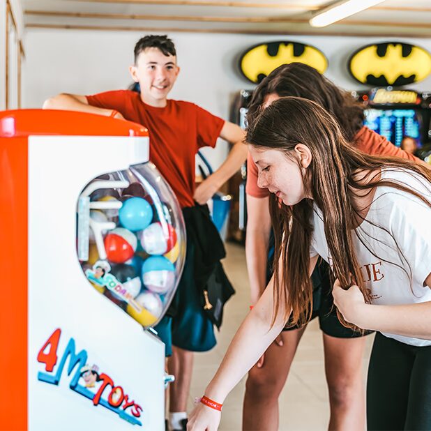 espace jeu du camping 4 etoiles la mer blanche