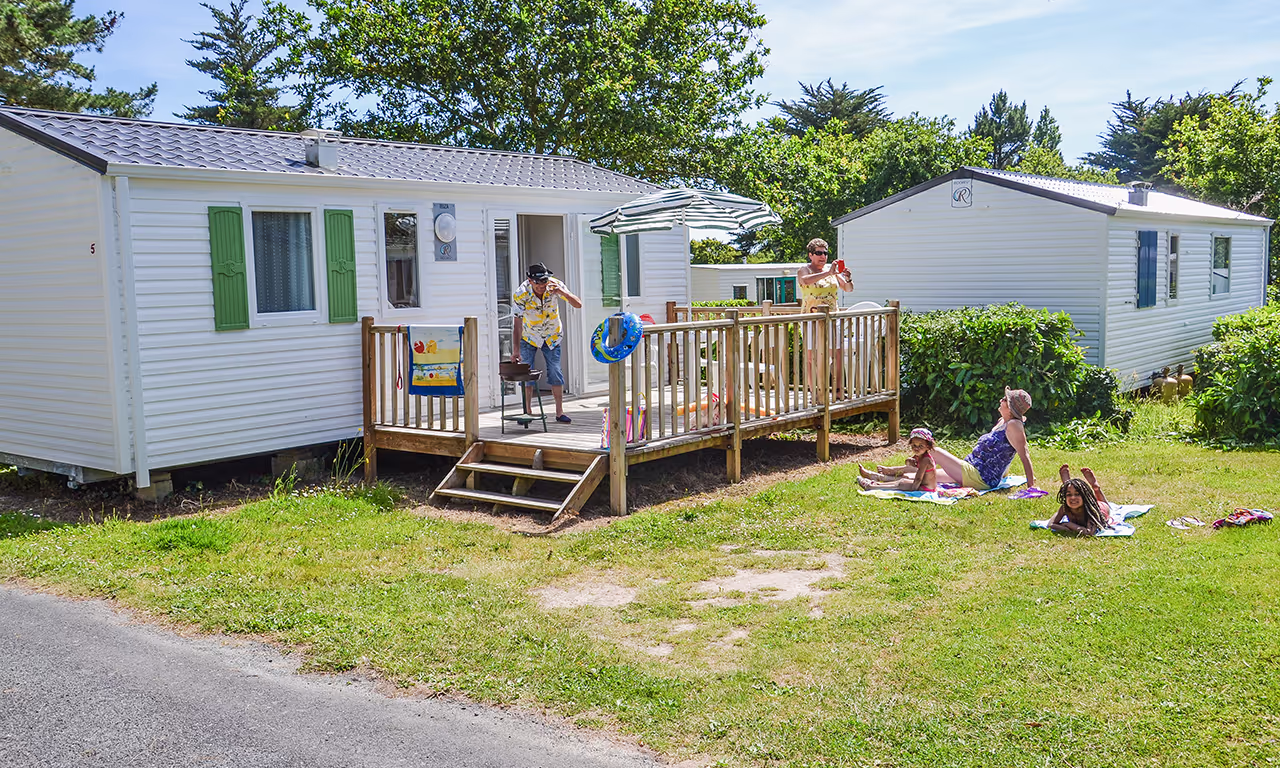 mobil home confortable camping la mer blanche maeva benodet