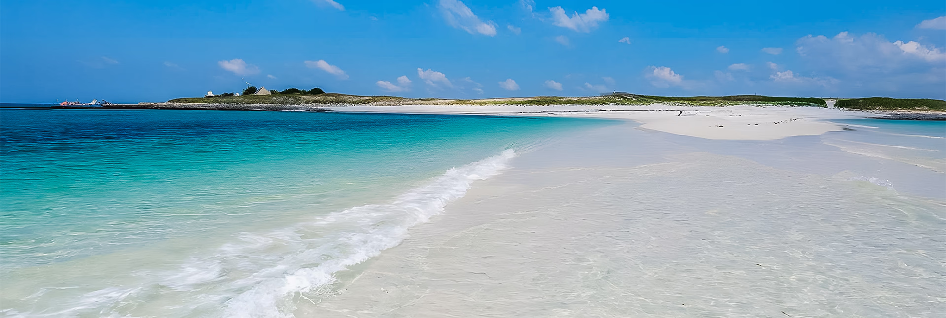 un archipel enchanteur eau turquoise et sable blanc